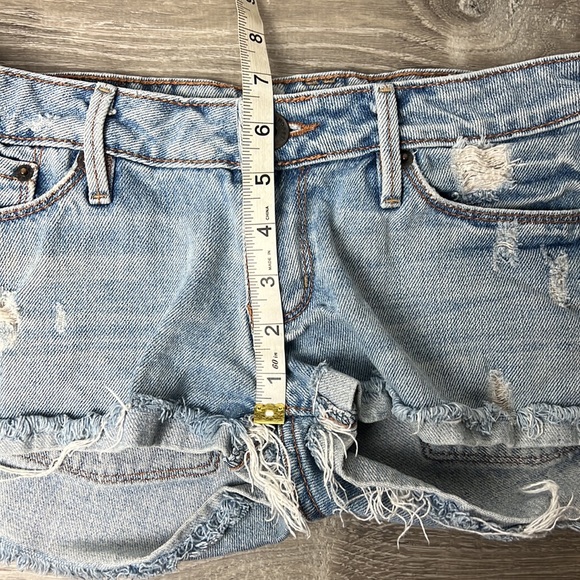 Bullhead Cutoff Denim Shorts - Picture 7 of 8